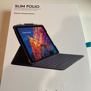Logitech Slim Folio iPad Air Case